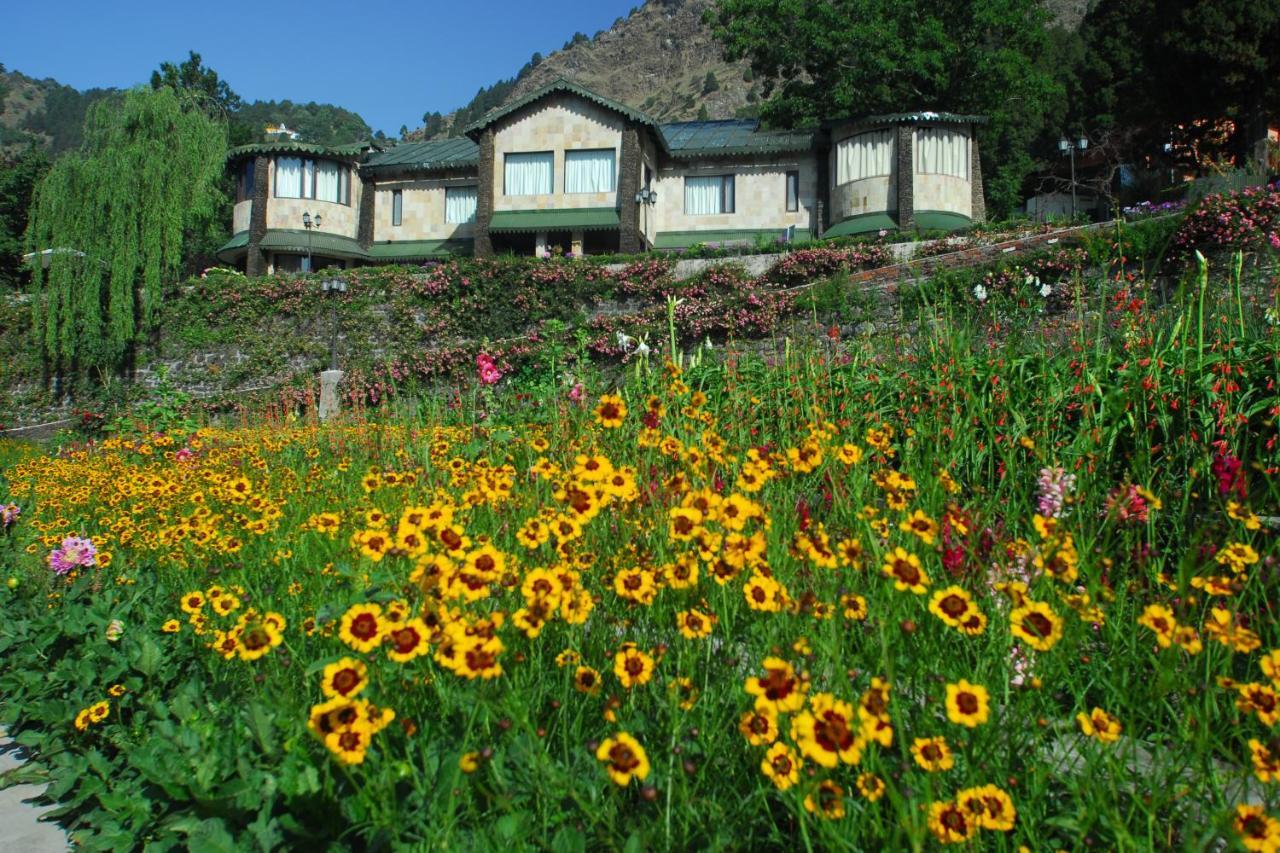 Shervani Hilltop Resort Nainital Esterno foto