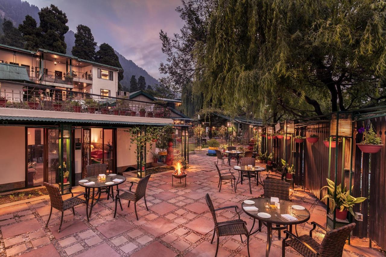 Shervani Hilltop Resort Nainital Esterno foto