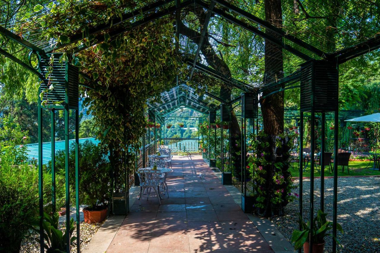Shervani Hilltop Resort Nainital Esterno foto